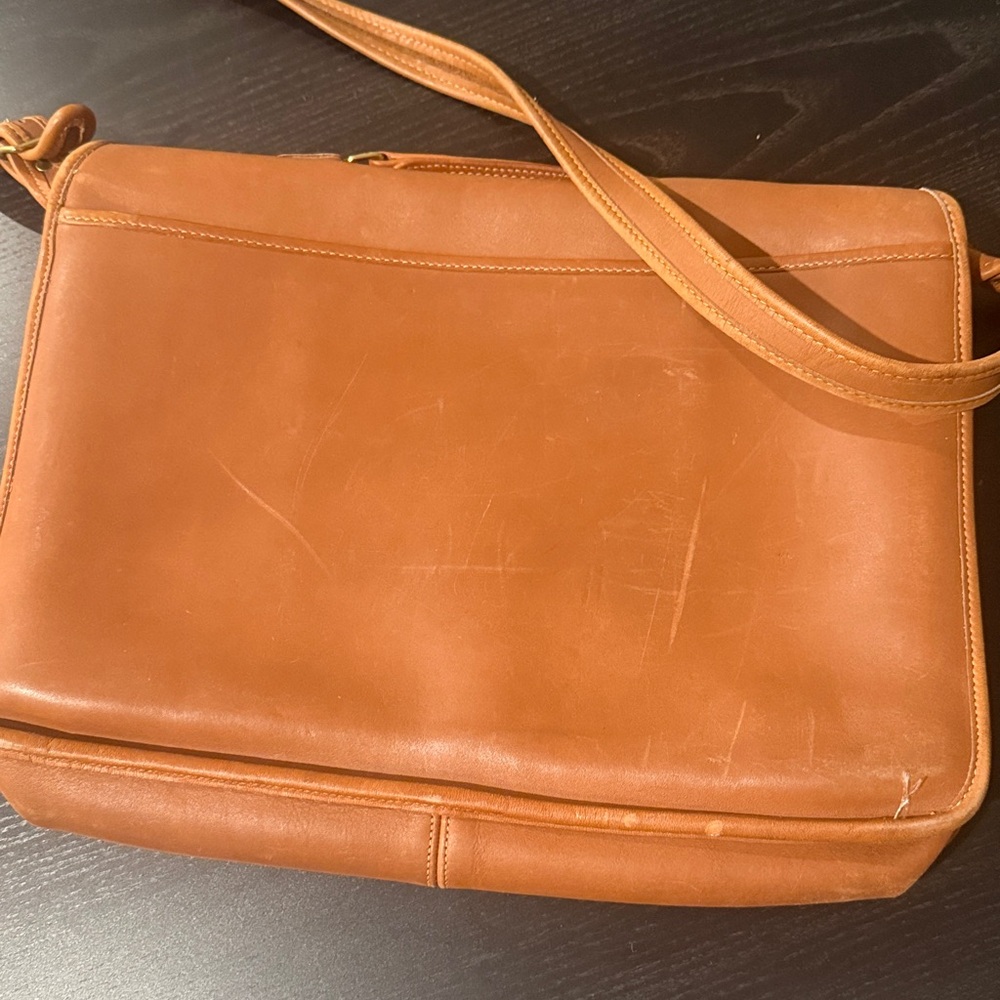Vintage Coach Metropolitan Brief #5180 - Picture 3 of 5